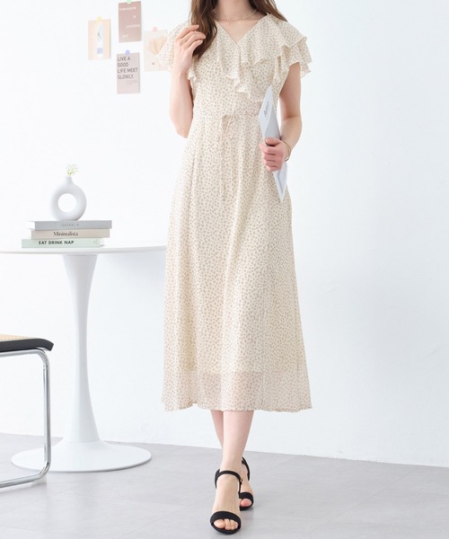 alotta（アロッタ）の「フリルカシュクールワンピース（ワンピース・レディース・ホワイト/ラベンダー/ブラック・M/L/LL/3L）」の5枚目の写真