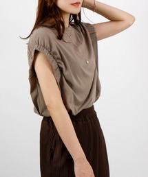 【華奢見えするNEWカットソー!】シャーリングショルダーノースリトップス