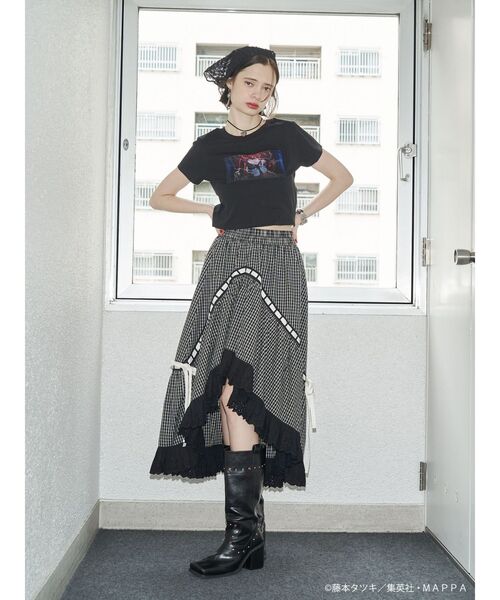 jouetie(ジュエティ)の「【TVアニメ『チェンソーマン』】フィットシーンTシャツ(Tシャツ/カットソー・レディース・ブラック/オフホワイト/ブルー・MEDIUM)」の9枚目の写真