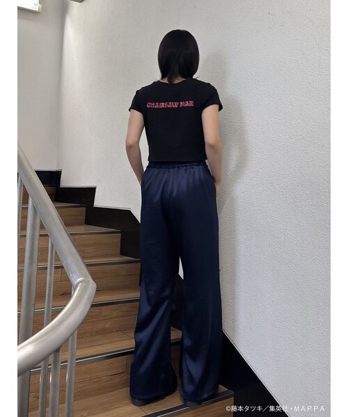 jouetie(ジュエティ)の「【TVアニメ『チェンソーマン』】フィットシーンTシャツ(Tシャツ/カットソー・レディース・ブラック/オフホワイト/ブルー・MEDIUM)」の16枚目の写真