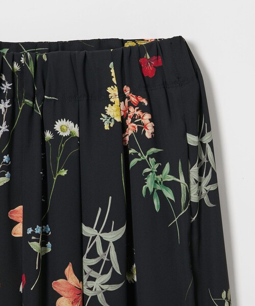 EMMEL REFINES(エメルリファインズ)の「<EMMEL REFINES>EM フラワープリント イージーパンツ(その他パンツ・レディース・ブラック/オフホワイト・M/S)」の9枚目の写真