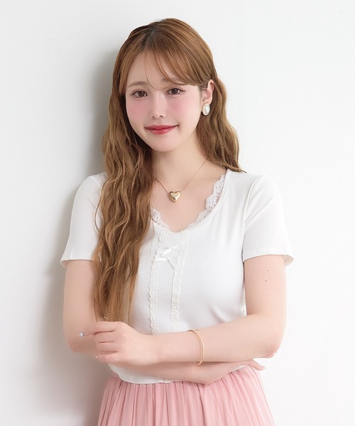 paravion（パラビオン）の「リボンデザインTシャツ（Tシャツ/カットソー・レディース・グレー/ブルー/ブラック/ホワイト・FREE）」の5枚目の写真