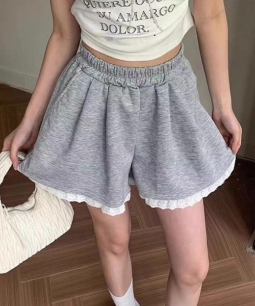 ampm（エーエムピーエム）の「裾レースフリルショートスウェットパンツ（スウェットパンツ・レディース・グレー/ブラック・S/M/L）」の8枚目の写真