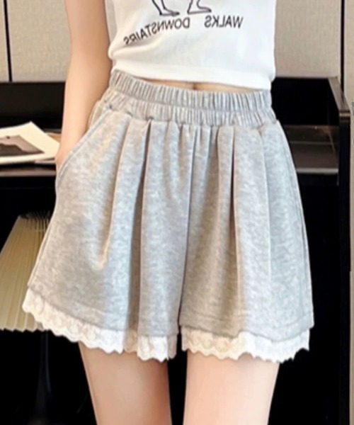 ampm（エーエムピーエム）の「裾レースフリルショートスウェットパンツ（スウェットパンツ・レディース・グレー/ブラック・S/M/L）」の9枚目の写真