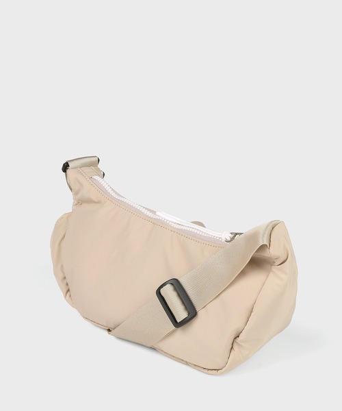 Paul Smith（ポールスミス）の「PSフラッフィー ショルダーバッグ / 555404 WB070S（ショルダーバッグ・レディース・グレイッシュベージュ/ブラック・FREE）」の8枚目の写真