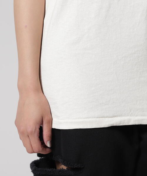 MIXTA（ミクスタ）の「MIXTA/ミクスタ　CREW NECK SO CAL DOG　Ｔシャツ（Tシャツ/カットソー・レディース・ナチュラル・S）」の10枚目の写真