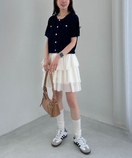 archives（アルシーヴ）の「ハーフスリーブ金ボタンニットカーディガン（カーディガン/ボレロ・レディース・ネイビー/イエロー/チャコールグレー/アイボリー・MEDIUM）」の13枚目の写真