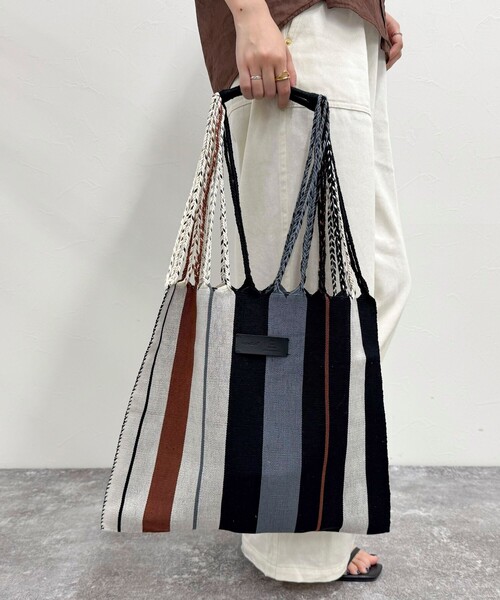 fredy emue（フレディエミュ）の「【MoonBird /ムーンバード】メキシカンハンモックバッグ（トートバッグ・レディース・ブラウン系その他/グレー系その他/オレンジ系その他/ブラック系その他/ホワイト系その他・FREE）」の3枚目の写真