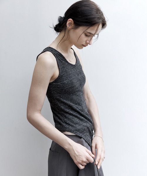 tageechita(タジチタ)の「【tageechita】アシンメトリーギャザータンクトップ(タンクトップ・レディース・クリアブラック/アイボリー・S/M/L)」の12枚目の写真