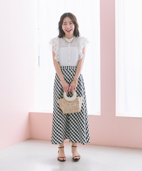 La boutique BonBon(ラブティックボンボン)の「【最強お上品ブラウス】ラッフルフリルスリーブブラウス(シャツ/ブラウス・レディース・ミント/ネイビー/ホワイト・FREE)」の7枚目の写真