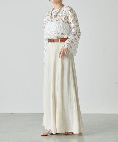 SHENERY（シーナリー）の「《美シルエット》ハイウエストフレアスカート（スカート・レディース・アイボリー/ブラウン・38/36）」の5枚目の写真