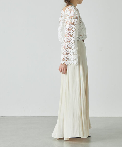 SHENERY（シーナリー）の「《美シルエット》ハイウエストフレアスカート（スカート・レディース・アイボリー/ブラウン・38/36）」の10枚目の写真