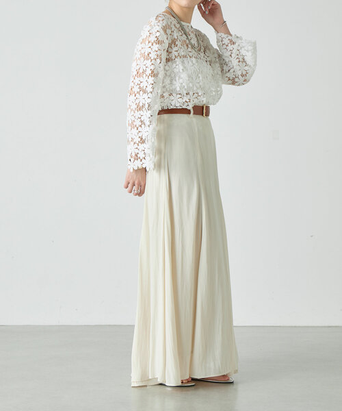 SHENERY（シーナリー）の「《美シルエット》ハイウエストフレアスカート（スカート・レディース・アイボリー/ブラウン・38/36）」の11枚目の写真