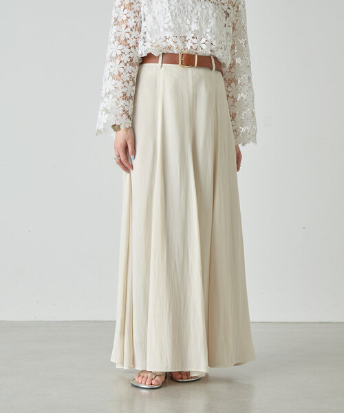 SHENERY（シーナリー）の「《美シルエット》ハイウエストフレアスカート（スカート・レディース・アイボリー/ブラウン・38/36）」の13枚目の写真