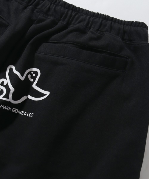 Mark Gonzales(マーク・ゴンザレス)の「【Mark Gonzales/マーク ゴンザレス】裏毛 アートワークデザイン スウェットショートパンツ(その他パンツ・メンズ・ホワイト/杢グレー/ブラック・M/L/XL)」の13枚目の写真