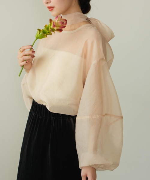 hinari（ヒナリ）の「リボンタイ付きシアーブラウス（シャツ/ブラウス・レディース・ブラック/アイボリー/ピンクベージュ・FREE）」の3枚目の写真