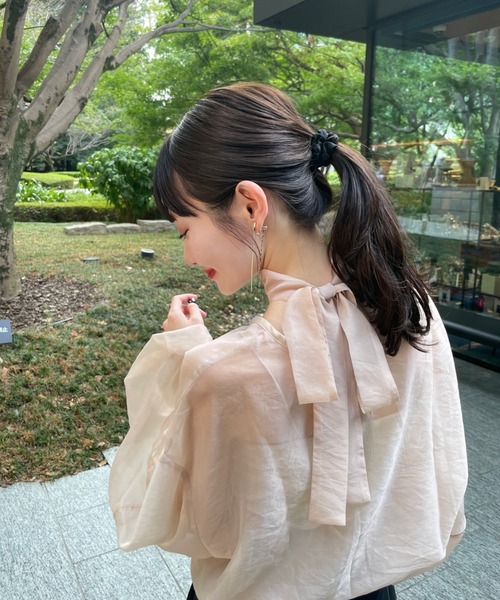 hinari（ヒナリ）の「リボンタイ付きシアーブラウス（シャツ/ブラウス・レディース・ブラック/アイボリー/ピンクベージュ・FREE）」の19枚目の写真