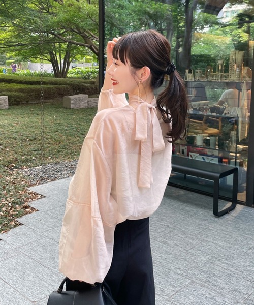 hinari（ヒナリ）の「リボンタイ付きシアーブラウス（シャツ/ブラウス・レディース・ブラック/アイボリー/ピンクベージュ・FREE）」の12枚目の写真