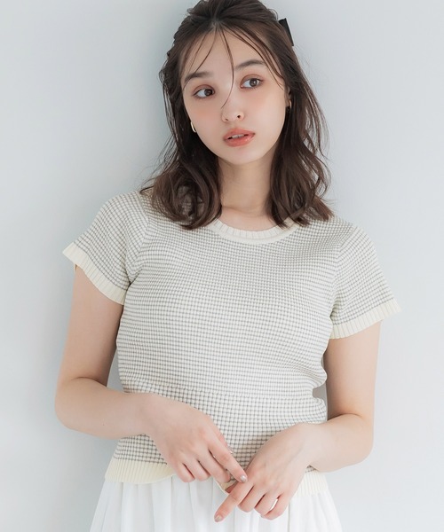 coca(coca)(コカ)の「【WEB限定セール】ボーダーコンパクトニットトップス(ニット/セーター・レディース・グレー/ブラック・L/S/M)」の1枚目の写真