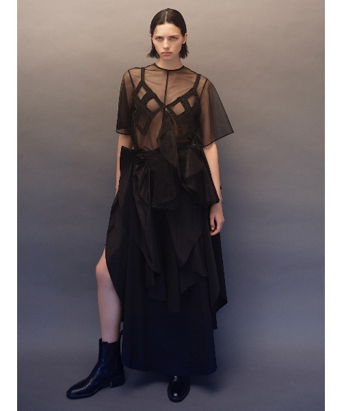 RUMCHE(ラムシェ)の「Sun & Moon Ruffle Skirt / サン&ムーンラッフルスカート(スカート・レディース・ブラック・FREE)」の1枚目の写真