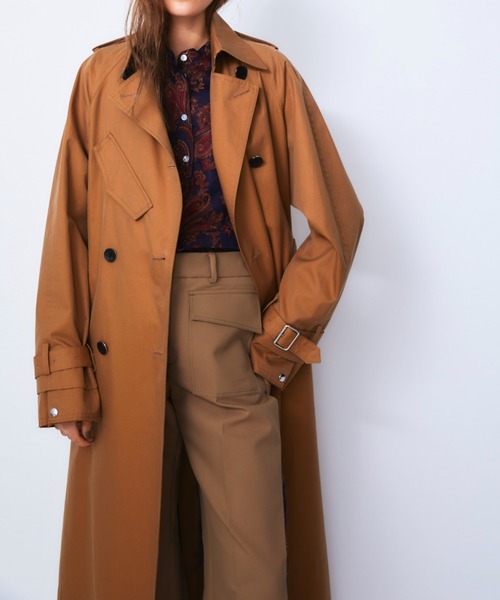 CINOH（チノ）の「FINX COTTON OVERSIZE TRENCH COAT（トレンチコート・レディース・ベージュ/オリーブ・36）」の6枚目の写真