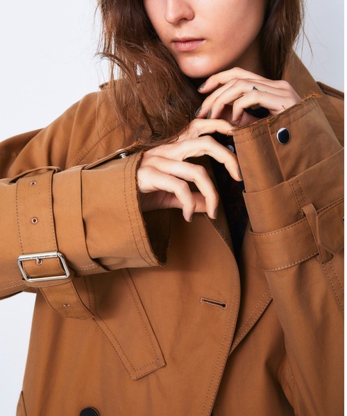 CINOH（チノ）の「FINX COTTON OVERSIZE TRENCH COAT（トレンチコート・レディース・ベージュ/オリーブ・36）」の14枚目の写真