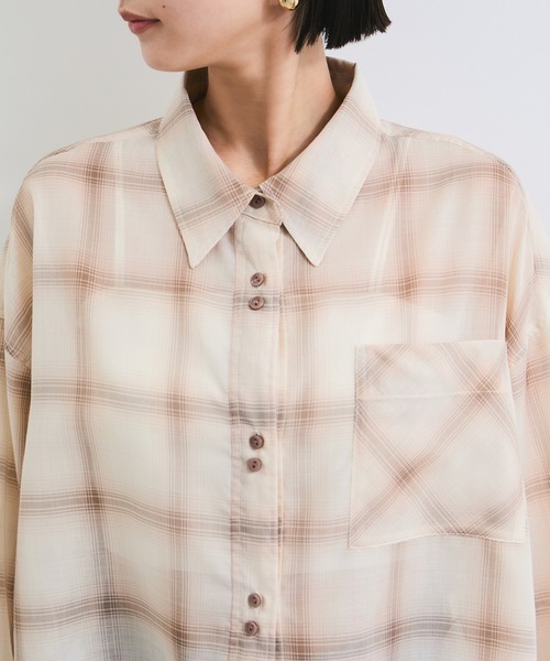 VIS(ビス)の「シアー&チェックショート丈シャツ(シャツ/ブラウス・レディース・ブルー系その他4/ベージュ・FREE)」の12枚目の写真