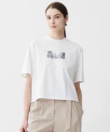 ICB（アイシービー）の「クロップド ロゴTEE（Tシャツ/カットソー・レディース）」