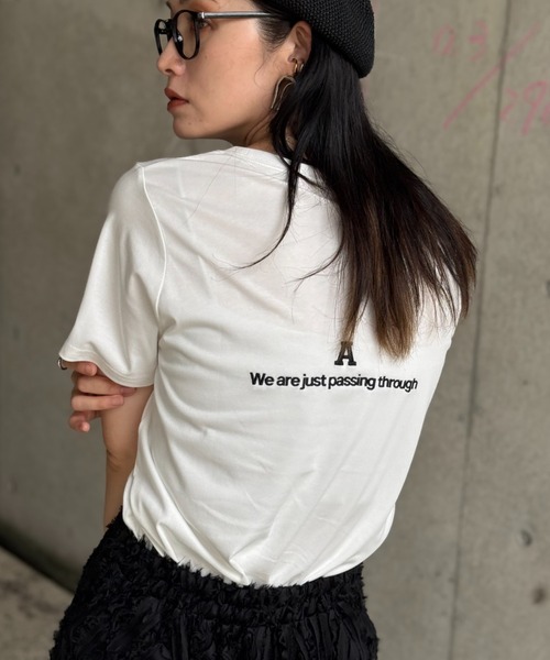 deux amour(ドゥーザムール)の「UVカット接触冷感 MorA刺繍Tシャツ(Tシャツ/カットソー・レディース・ブラック/ホワイト/アイボリー/ダークブラック・FREE/MEDIUM)」の3枚目の写真