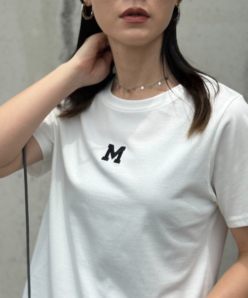 deux amour(ドゥーザムール)の「UVカット接触冷感 MorA刺繍Tシャツ(Tシャツ/カットソー・レディース・ブラック/ホワイト/アイボリー/ダークブラック・FREE/MEDIUM)」の8枚目の写真