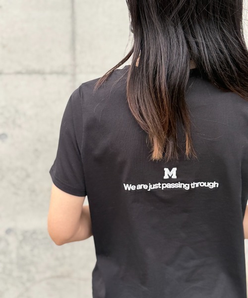 deux amour(ドゥーザムール)の「UVカット接触冷感 MorA刺繍Tシャツ(Tシャツ/カットソー・レディース・ブラック/ホワイト/アイボリー/ダークブラック・FREE/MEDIUM)」の15枚目の写真