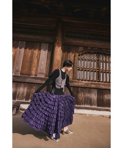 スカート OMMO MANY FRILLS VOLUME SK MANY FRILLS VOLUME SK（スカート）｜OMMO（オーエムエムオー