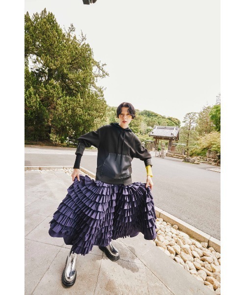 MANY FRILLS VOLUME SK（スカート）｜OMMO（オーエムエムオー）の