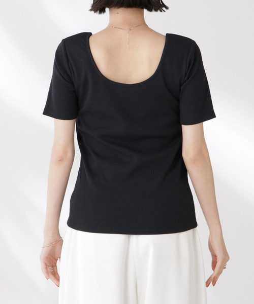 NANO universe（ナノユニバース）の「抗菌防臭・接触冷感機能 カップ付きクルーネックトップス（Tシャツ/カットソー・レディース・ホワイト/ブラック/グレー・FREE）」の4枚目の写真