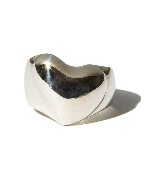 Kinetics(キネティクス)の「LAPUIS SV925 Heart ring(ラピュイ SV925 ハートリング)(リング・レディース・シルバー/ゴールド・11)」の5枚目の写真