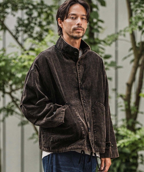 mj10922-Medium Wale Chemical Wash Corduroy Military jacket