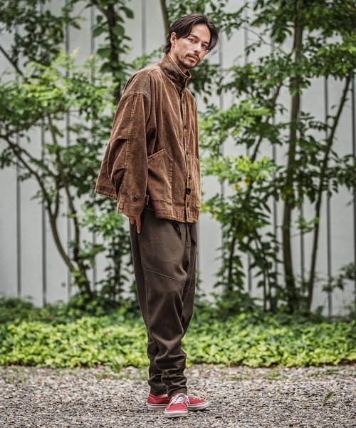 CAMBIO（カンビオ）の「mj10922-Medium Wale Chemical Wash Corduroy Military jacket ミリタリージャケット（ミリタリージャケット・メンズ・ブラック/ブラウン・M/L）」の14枚目の写真