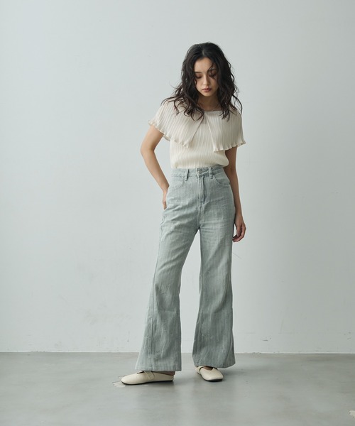 Lunea（ルネア）の「ダメージフレアデニムパンツ（デニムパンツ・レディース・ライトブルー・S/M/L）」の12枚目の写真