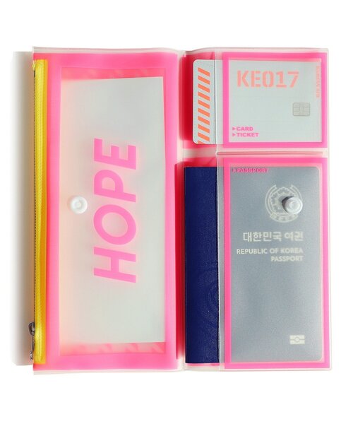 BIRTHDAY BAR（バースデイバー）の「Nalthini travel wallet　トラベルウォレット（財布・レディース・オレンジ/シアン/ブルー系その他/ピンク系その他・0）」の5枚目の写真