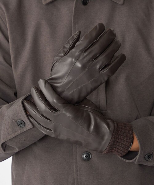 SHIPS（シップス）の「SHIPS:〈タッチパネル対応〉レザー リブ グローブ（手袋・メンズ・ネイビー/ブラウン/ブラック・ONE SIZE）」の3枚目の写真