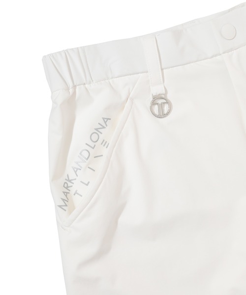MARK & LONA(マークアンドロナ)の「Summit Tapered Shorts | MEN(その他パンツ・メンズ・ホワイト/ベージュ/ブラック・46/44)」の14枚目の写真