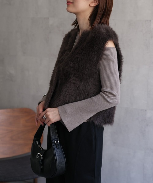 model：162cm 着用サイズ：F