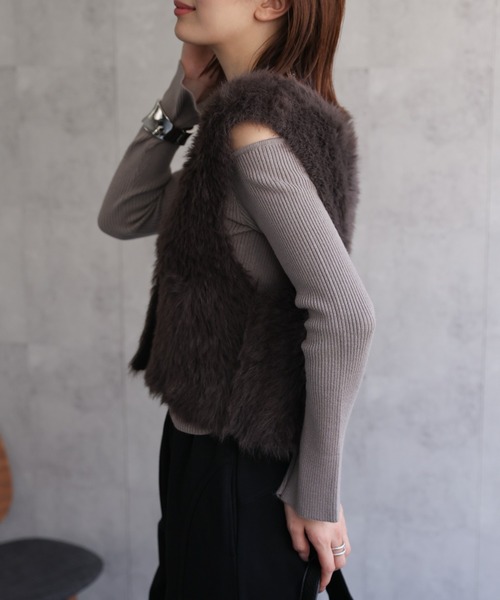 model：162cm 着用サイズ：F