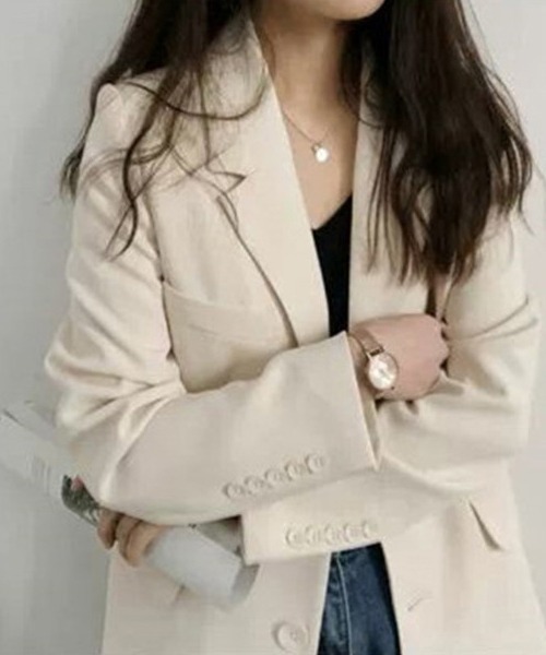 gossip!ロサンゼルス(ゴシップロサンゼルス)の「YUGA シングルボタン 秋のジャケット(テーラードジャケット・レディース・ブラック/オフホワイト/ブラウン・FREE)」の4枚目の写真