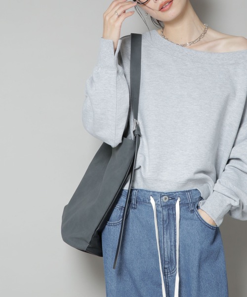 NANO universe（ナノユニバース）の「フェイクスエードコンビスクエアショルダーバッグ（ショルダーバッグ・レディース・ブラック/ベージュ・F）」の18枚目の写真