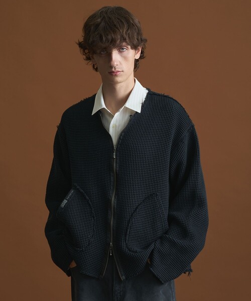 PUBLIC TOKYO（パブリックトウキョウ）の「NAPRON/SHIOTA　ワッフルカーディガン（カーディガン/ボレロ・メンズ・ブラック/ピンクベージュ・FREE）」の11枚目の写真