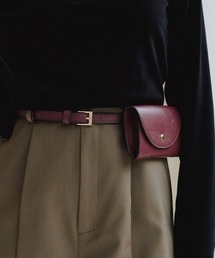 anuans（アニュアンス）の「レザーベルトポーチ（ポーチ）」