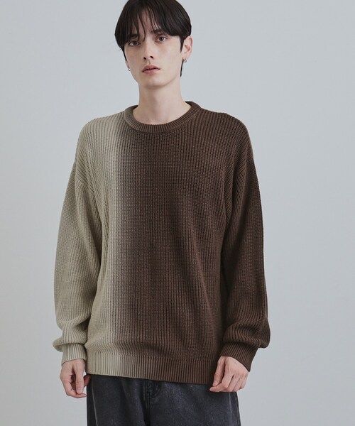 tk.TAKEO KIKUCHI(ティーケータケオキクチ)の「グラデダイニットプルオーバー(ニット/セーター・メンズ・ライトグレー/ブラック/ブラウン系その他/ネイビー・01/02/03)」の4枚目の写真