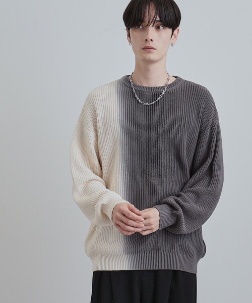 tk.TAKEO KIKUCHI(ティーケータケオキクチ)の「グラデダイニットプルオーバー(ニット/セーター・メンズ・ライトグレー/ブラック/ブラウン系その他/ネイビー・01/02/03)」の7枚目の写真