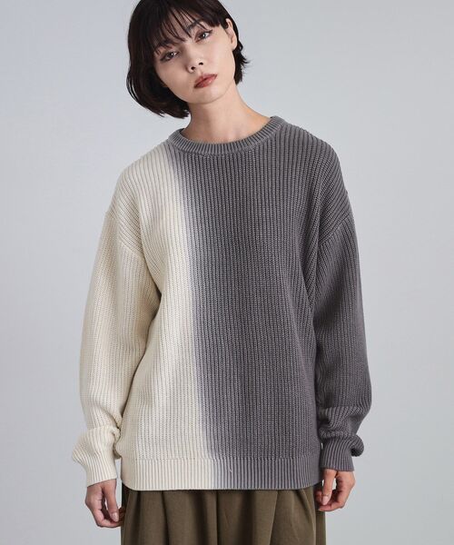 tk.TAKEO KIKUCHI(ティーケータケオキクチ)の「グラデダイニットプルオーバー(ニット/セーター・メンズ・ライトグレー/ブラック/ブラウン系その他/ネイビー・01/02/03)」の10枚目の写真